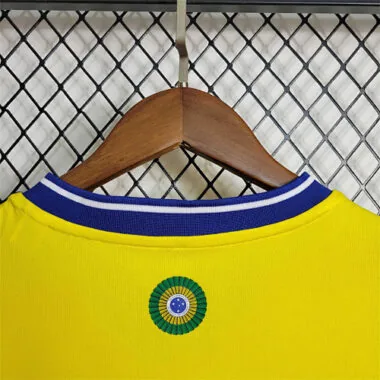 22-23 Cruzeiro women third away