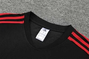 22-23 Bayern Munich training suit short sleeve kit red black