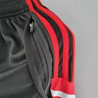 22-23 Bayern training shorts redblack