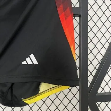 Pantalones cortos de la selección alemana para partidos fuera de casa de la Eurocopa 2024