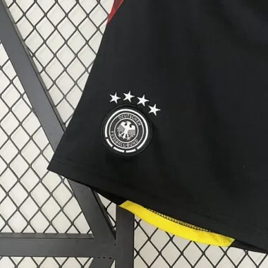 Pantalones cortos de la selección alemana para partidos fuera de casa de la Eurocopa 2024