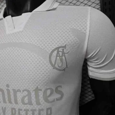 25-26 Player Real Madrid 125th Anniversary Edition Kit Cheap Football Jersey Wholesale Yupoo