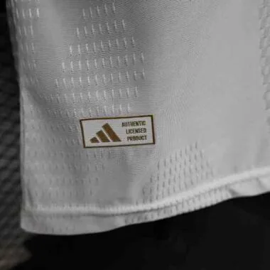 26-27 Player Real Madrid Home Long Sleeve Kit S-3XL Cheap Football Jersey Wholesale Yupoo
