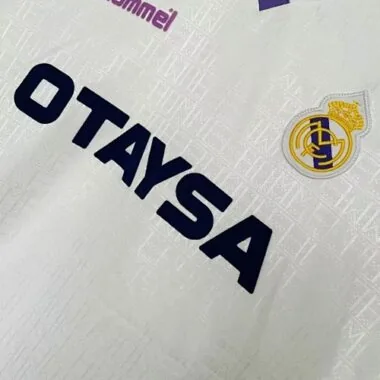90-92 Retro Real Madrid-thuistenue Goedkoop voetbalshirt Groothandel Yupoo