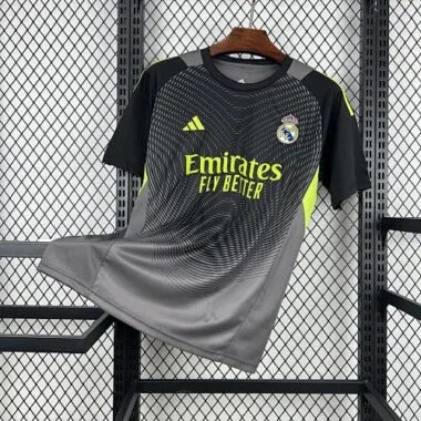 25-26 Real Madrid Goalkeeper Kit Cheap Football Jersey Wholesale Yupoo