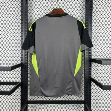 25-26 Real Madrid Goalkeeper Kit Cheap Football Jersey Wholesale Yupoo
