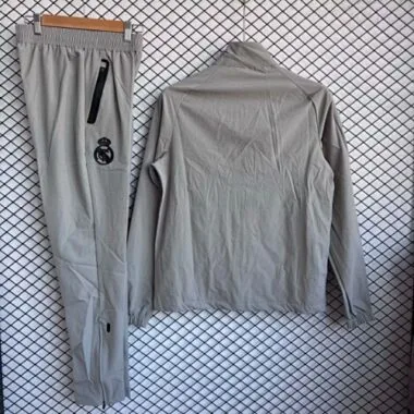 25-26 Real Madrid Windbreaker Jackets With Pants Cheap Football Jersey Wholesale Yupoo