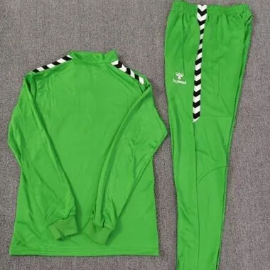 25-26 Real Betis Training Kits Tracksuits Sweatshirt Cheap Jersey Wholesale Yupoo
