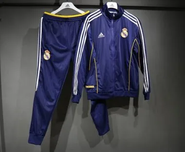 25-26 Real Madrid Training Kits Tracksuits Jacket Cheap Football Jersey Wholesale Yupoo