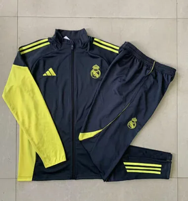 25-26 Kids Real Madrid Training Kits Jacket Tracksuits Cheap Football Jersey Wholesale Yupoo