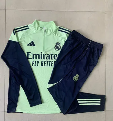 25-26 Kids Real Madrid Training Kits Sweatshirt Tracksuits Cheap Football Jersey Wholesale Yupoo