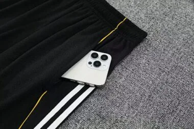 25-26 Real Madrid Sleeveless Training Kits Football Tracksuits Cheap Football Jersey Wholesale Yupoo