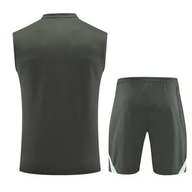 25-26 Real Madrid Sleeveless Training Kits Football Tracksuits Cheap Football Jersey Wholesale Yupoo