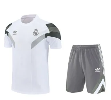 25-26 Real Madrid Training Kits Football Tracksuits Cheap Football Jersey Wholesale Yupoo