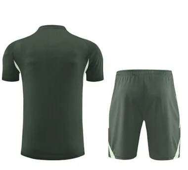25-26 Real Madrid Training Kits Football Tracksuits Cheap Football Jersey Wholesale Yupoo