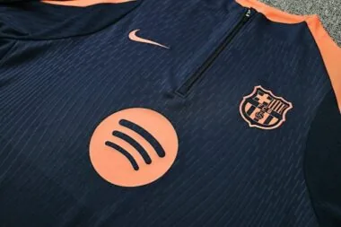 25-26 Players Barcelona Training Kits Tracksuits Sweatshirt Cheap Jersey Wholesale Yupoo