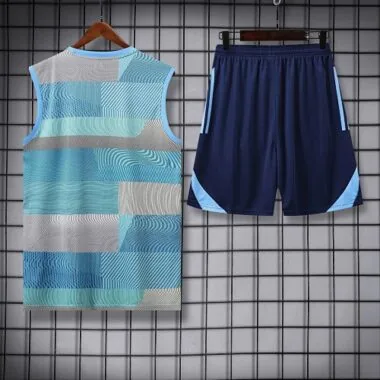 25-26 Real Madrid Training Kits Light Blue Vest Suits Cheap Football Jersey Wholesale Yupoo