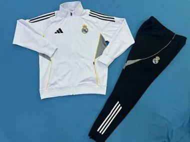 25-26 Real Madrid Jacket Tracksuit Kit S-2XL Cheap Football Jersey Wholesale Yupoo