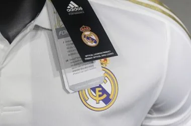 11-12 Retro Player Real Madrid Home Kit Long Sleeve Cheap Football Jersey Wholesale Yupoo