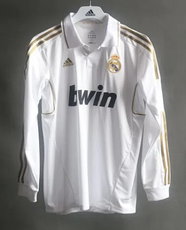 11-12 Retro Player Real Madrid Home Kit Long Sleeve Cheap Football Jersey Wholesale Yupoo