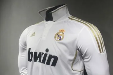 11-12 Retro Player Real Madrid Home Kit Long Sleeve Cheap Football Jersey Wholesale Yupoo