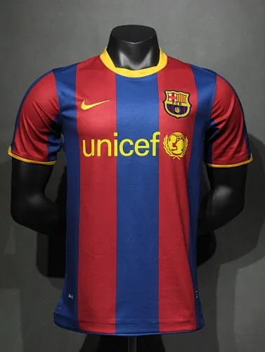 10-11 Retro Player Barcelona Home Kit Cheap Football Jersey Wholesale Yupoo