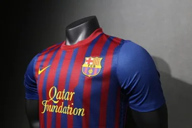 11-12 Retro Player Barcelona Home Kit Cheap Football Jersey Wholesale Yupoo