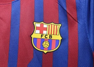 11-12 Retro Player Barcelona Home Kit Long Sleeve Cheap Football Jersey Wholesale Yupoo
