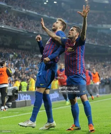 11-12 Retro Player Barcelona Home Kit Long Sleeve Cheap Football Jersey Wholesale Yupoo