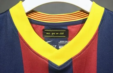 13-14 Retro Player Barcelona Home Kit Cheap Football Jersey Wholesale Yupoo