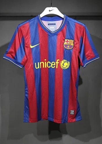 09-10 Retro Player Barcelona Home Kit Cheap Football Jersey Wholesale Yupoo