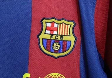 10-11 Retro Player Barcelona Home Kit Long Sleeve Cheap Football Jersey Wholesale Yupoo