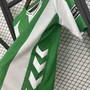 25-26 Real Betis Home Kit S-4XL Cheap Football Jersey Wholesale Yupoo
