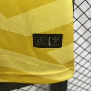 25-26 Real Betis Goalkeeper Yellow S-4XL Cheap Football Jersey Wholesale Yupoo