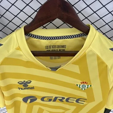25-26 Real Betis Goalkeeper Yellow S-4XL Cheap Football Jersey Wholesale Yupoo