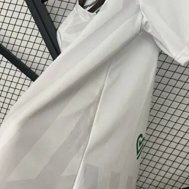 25-26 Real Betis Goalkeeper White S-4XL Cheap Football Jersey Wholesale Yupoo