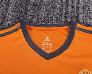 13-14 Retro Kids Real Madrid Second Away Kit