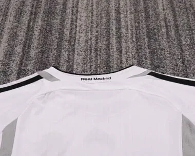 06-07 Retro Kids Real Madrid Home Kit