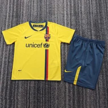 08-09 Retro Kids Barcelona Away Kit