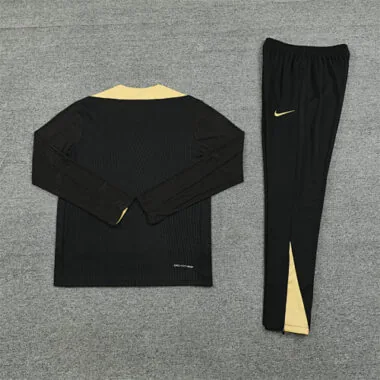 24-25 Barcelona Long Sleeve Training Suit Yupoo