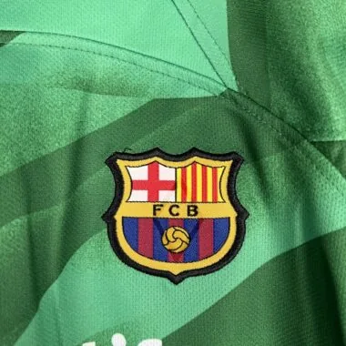 23-24 Barcelona Kids goalkeeper green size 16-28