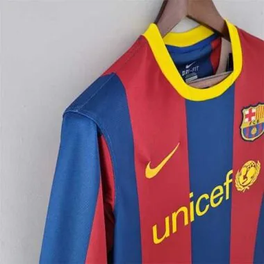 06-07 Barcelona UEFA Champions league home long sleeve