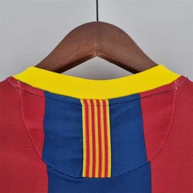 06-07 Barcelona UEFA Champions league home long sleeve