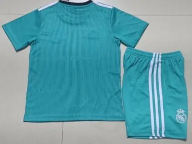 21-22 Real Madrid third away kids kit