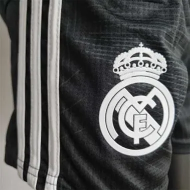 22-23 Real Madrid Y3 black kids kit