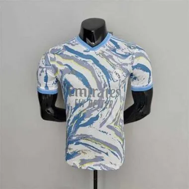 22-23 Real Madrid special edition player version