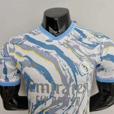 22-23 Real Madrid special edition player version