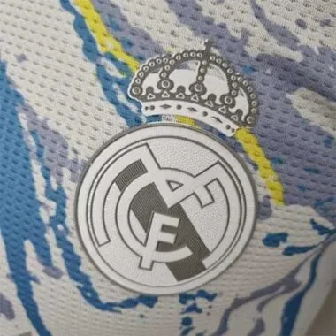 22-23 Real Madrid special edition player version
