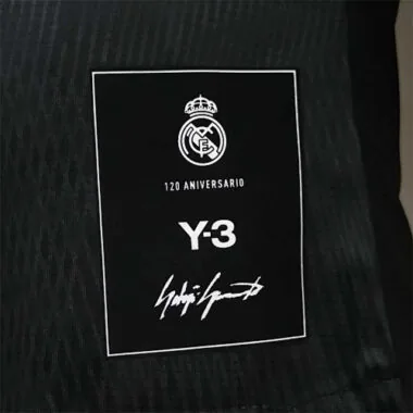 22-23 Real Madrid Y3 player version