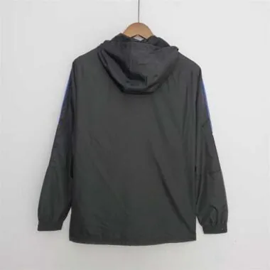 22-23 Real Madrid black windbreaker